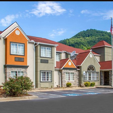 Quality Inn & Suites Maggie Valley - Cherokee Area Eksteriør bilde
